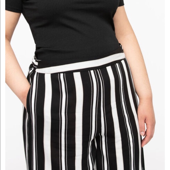 Sz 6 & 16 Stripe Wide Leg Cropped Pant - Picture 3 of 7